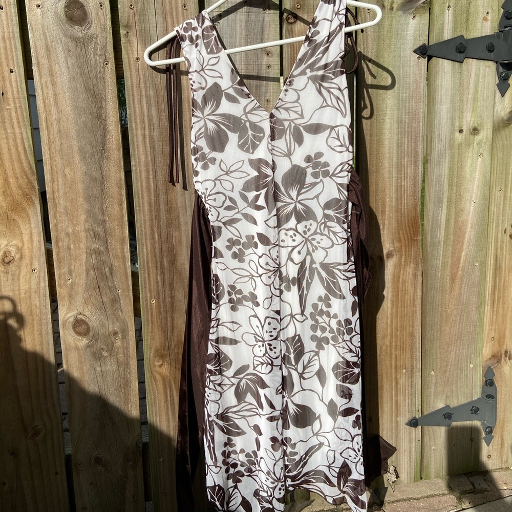 Ruby Rox Floral Dress - Picture 2 of 3